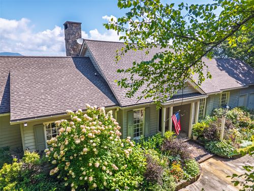 289 Lower Brushy Face Rd, Highlands, NC, 28741-6520 | Card Image