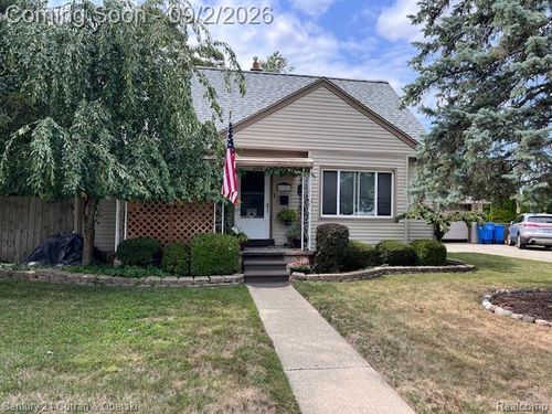 6121 N Gulley Rd, Dearborn Heights, MI, 48127-3056 | Card Image