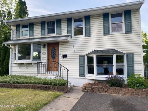 2 Irwin Pl, Lawrenceville, NJ, 08648-3902 | Card Image