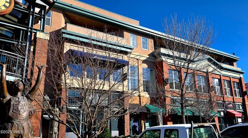 e201-and-e203-97 Main St, Edwards, CO, 81632-8126 | Card Image