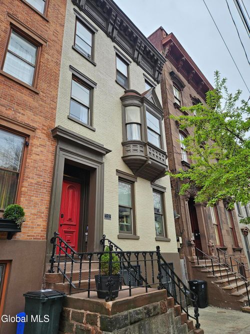 1-15 Ten Broeck St, Albany, NY, 12210-2838 | Card Image