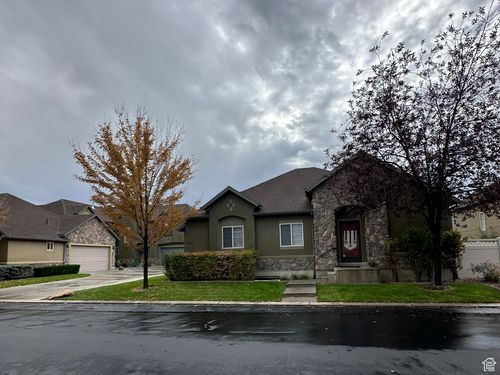 670 E Wyngate Pointe Ln, Draper, UT, 84020-9695 | Card Image