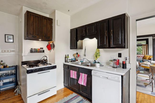 Unit 1 - 3050 13th Ave S (main level) | Image 11
