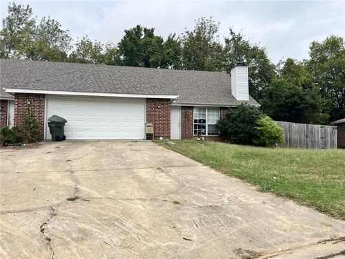 1629 N Saddlehorn Avenue, Fayetteville, AR, 72703 | Card Image