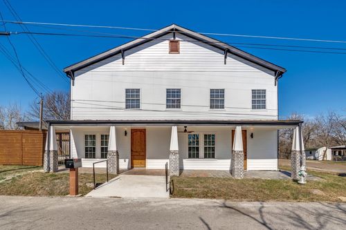 610 Tyler Street, Ennis, TX, 75119 | Card Image