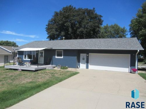 303 E 4th Ave Avenue, Beaver Creek, MN, 56116 | Card Image