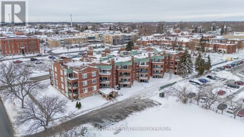 201-121 Water St W, Cornwall, ON, K6J5T8 | Card Image