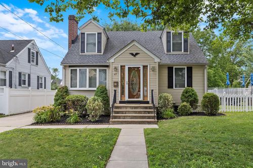 47 Bentley Ave, HAMILTON, NJ, 08619-3719 | Card Image