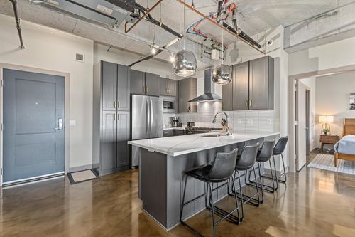 apt-705-728 3rd St N, Minneapolis, MN, 55401-5517 | Card Image