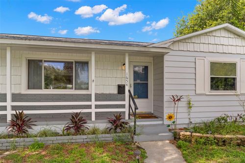 1654 50th Ave N, St Petersburg, FL, 33714-2718 | Card Image