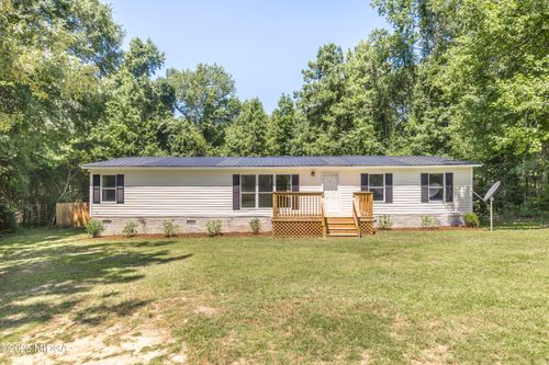 218 Wildwood Rd, Fort Valley, GA, 31030-2811 | Card Image