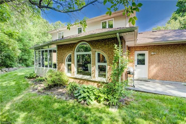 7664 Maltby Rd E, House other with 4 bedrooms, 3 bathrooms and 12 parking in Puslinch ON | Image 37