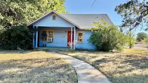 2622 Vincent St, Brownwood, TX, 76801-5857 | Card Image