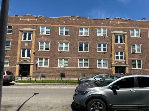 1a-4052 W Dickens Ave, Chicago, IL, 60639-3872 | Card Image