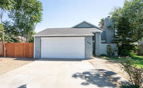 320 Luinda Way, Modesto, CA, 95351-1868 | Card Image