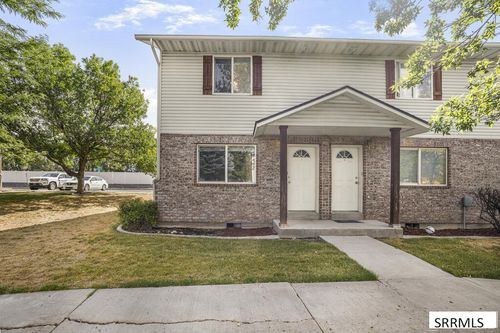 640 Sunflower Rd, Rexburg, ID, 83440-3287 | Card Image