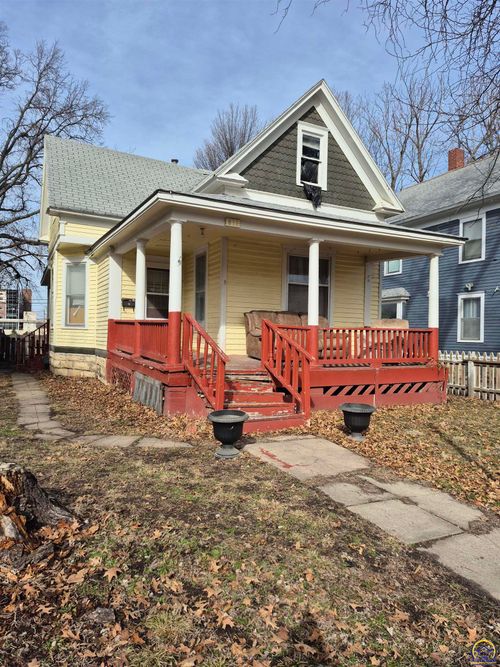 811 Sw Lincoln St, Topeka, KS, 66606-1514 | Card Image