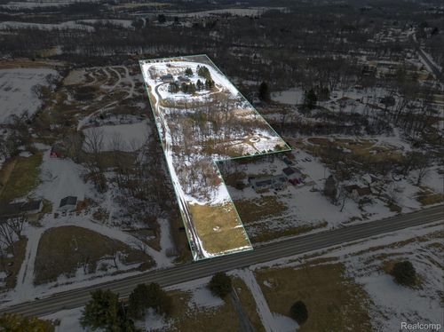 14463 Seymour Rd, Linden, MI, 48451-9794 | Card Image