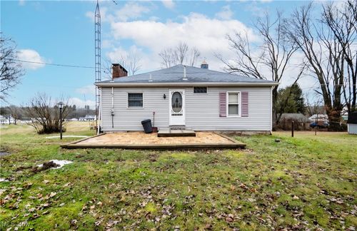 41571 State Route 39, Wellsville, OH, 43968-9784 | Card Image