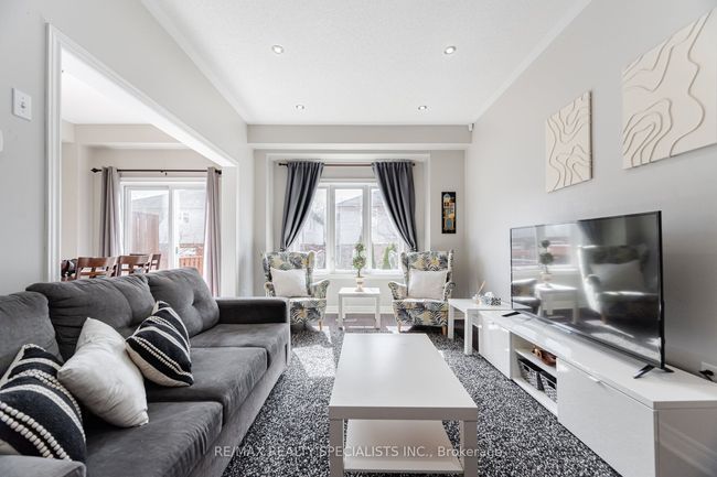 5312 Dryden Ave, House attached with 3 bedrooms, 3 bathrooms and 1 parking in Burlington ON | Image 9