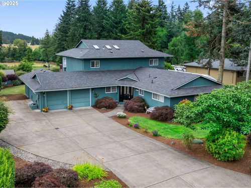 12650 Se Staley Ave, Damascus, OR, 97089-8301 | Card Image