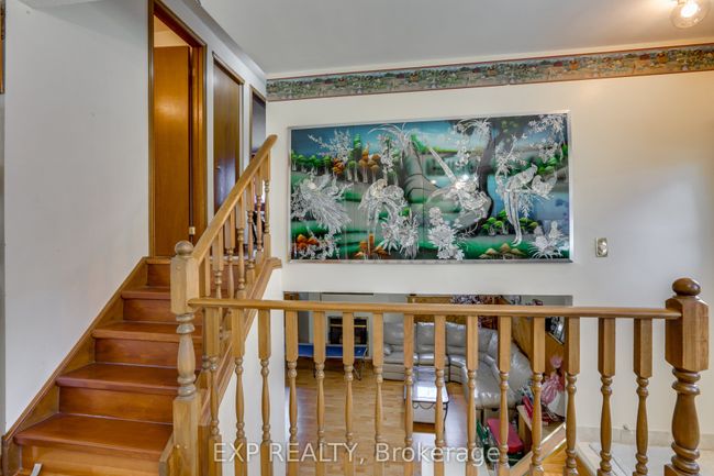 1384 Bentley Dr, House other with 4 bedrooms, 2 bathrooms and 3 parking in London ON | Image 13