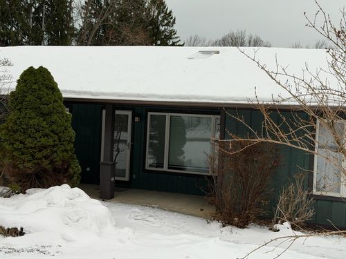 7-424 Fremont St, Douglas, MI, 49406-5151 | Card Image