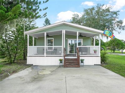 1 Ginger Quill Circle, House other with 2 bedrooms, 2 bathrooms and null parking in LAKE WALES FL | Image 1