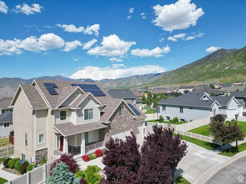 112-1233 Upland Dr, Tooele, UT, 84074-2401 | Card Image