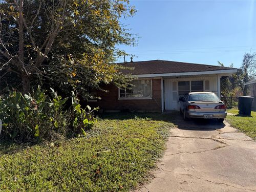 3048 Briarwick Ln, Houston, TX, 77093-4308 | Card Image