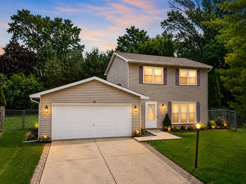 12 Wild Rose Ct, Streamwood, IL, 60107-2844 | Card Image