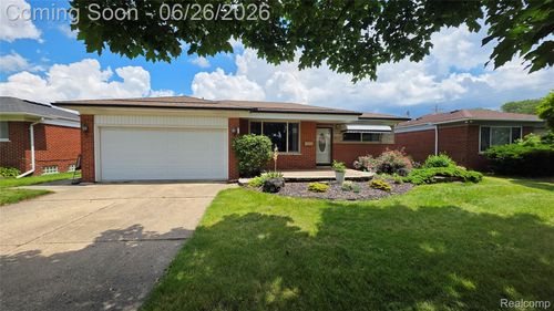 29120 Dover Ave, Warren, MI, 48088-3601 | Card Image