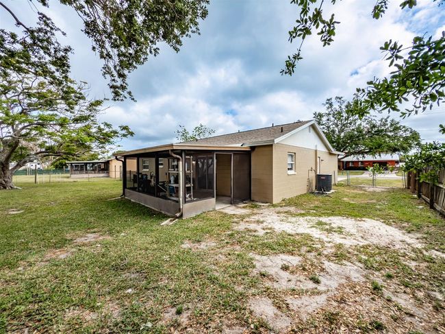 428 Flamingo Dr, House other with 4 bedrooms, 2 bathrooms and null parking in APOLLO BEACH FL | Image 28