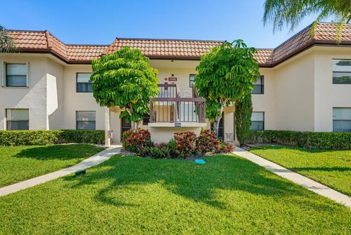 204-7245 Golf Colony Ct, Lake Worth, FL, 33467-3988 | Card Image