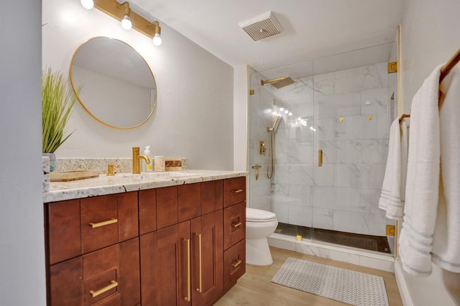 804 Waterview Dr, Condo with 3 bedrooms, 3 bathrooms and null parking in Palm Springs FL | Image 31