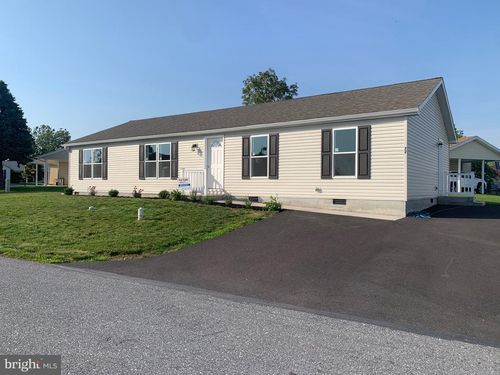 72 Westview Ter, WOMELSDORF, PA, 19567-9757 | Card Image