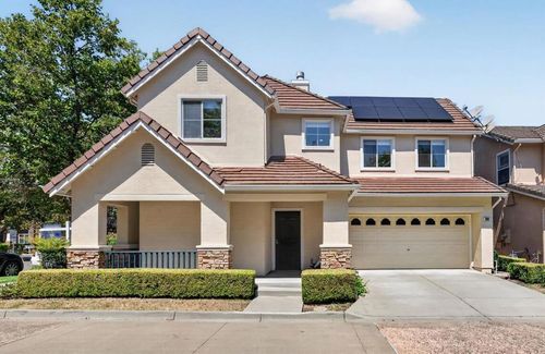 180 Espinosa Ln, Mountain View, CA, 94043-5243 | Card Image