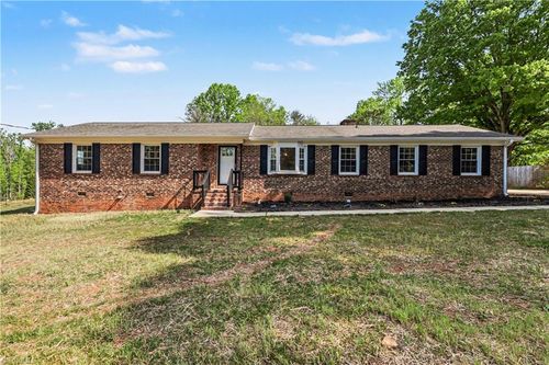 2314 Bonnie Ln, Summerfield, NC, 27358-9237 | Card Image