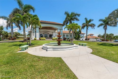 unit-213-28105 Mandolin Ct, BONITA SPRINGS, FL, 34135-2944 | Card Image