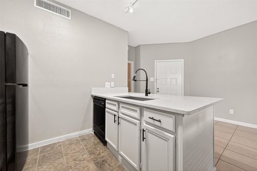 608-10855 Meadowglen Ln, Houston, TX, 77042-4034 | Card Image