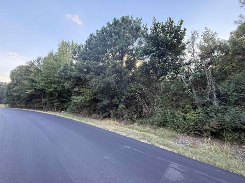 650 Person Rd, Oakland, TN, 38060-4242 | Card Image