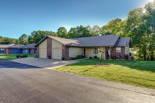 apt-2-30 Kimberling Shrs, Kimberling City, MO, 65686-7402 | Card Image