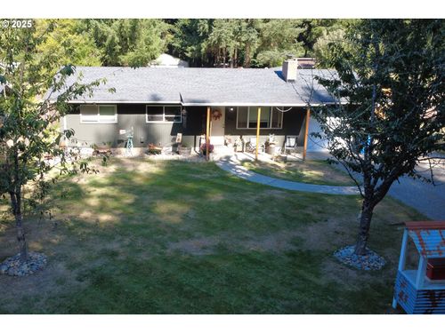 132 Coyote Ln, Castle Rock, WA, 98611-9318 | Card Image