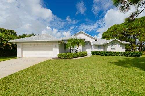 311 Se Fisk Rd, Port St. Lucie, FL, 34984-8921 | Card Image