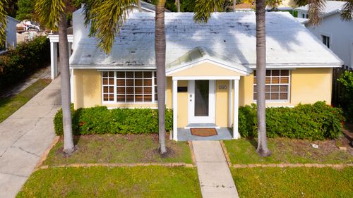 245 Cortez Rd, West Palm Beach, FL, 33405-4105 | Card Image