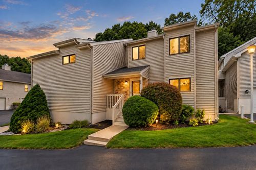 18 Oxford Ln, Middletown, NJ, 07748-3536 | Card Image