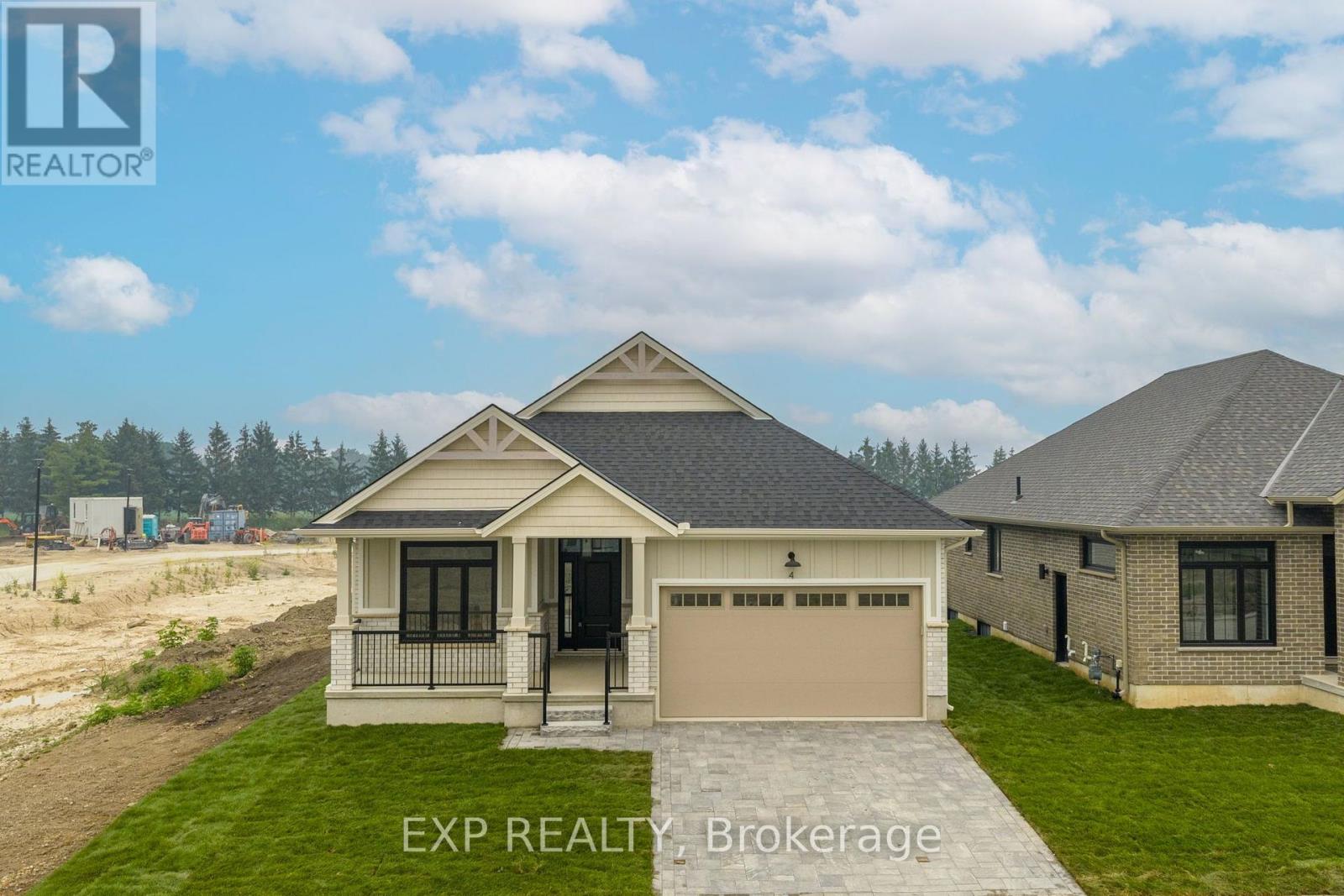 Residential in South Huron (Stephen)
