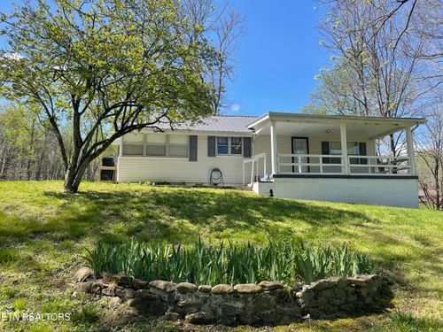 105 Echo Valley Rd, Rocky Top, TN, 37769-6133 | Card Image