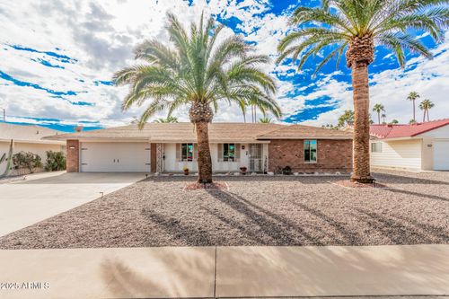 15406 N Bowling Green Dr, Sun City, AZ, 85351-1727 | Card Image