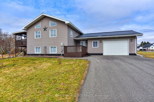 11 Judy Pl, Cardinal, ON, K0E1E0 | Card Image